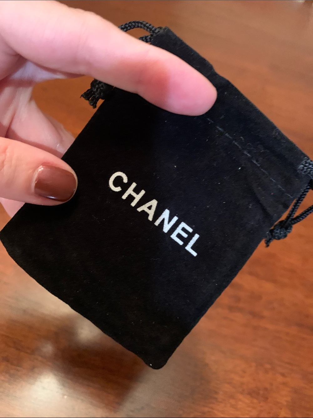 Rare small, authentic velour CHANEL pouch, travel case, jewelry holder, a must!